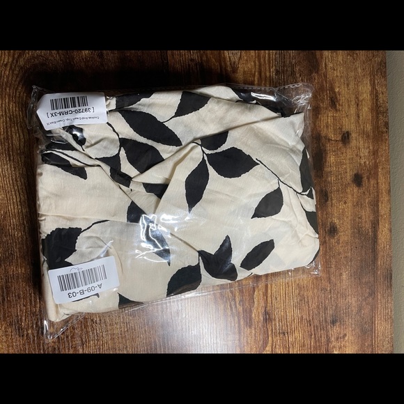 Cookies and Cream Top, Cream/Black 3x - Picture 3 of 3